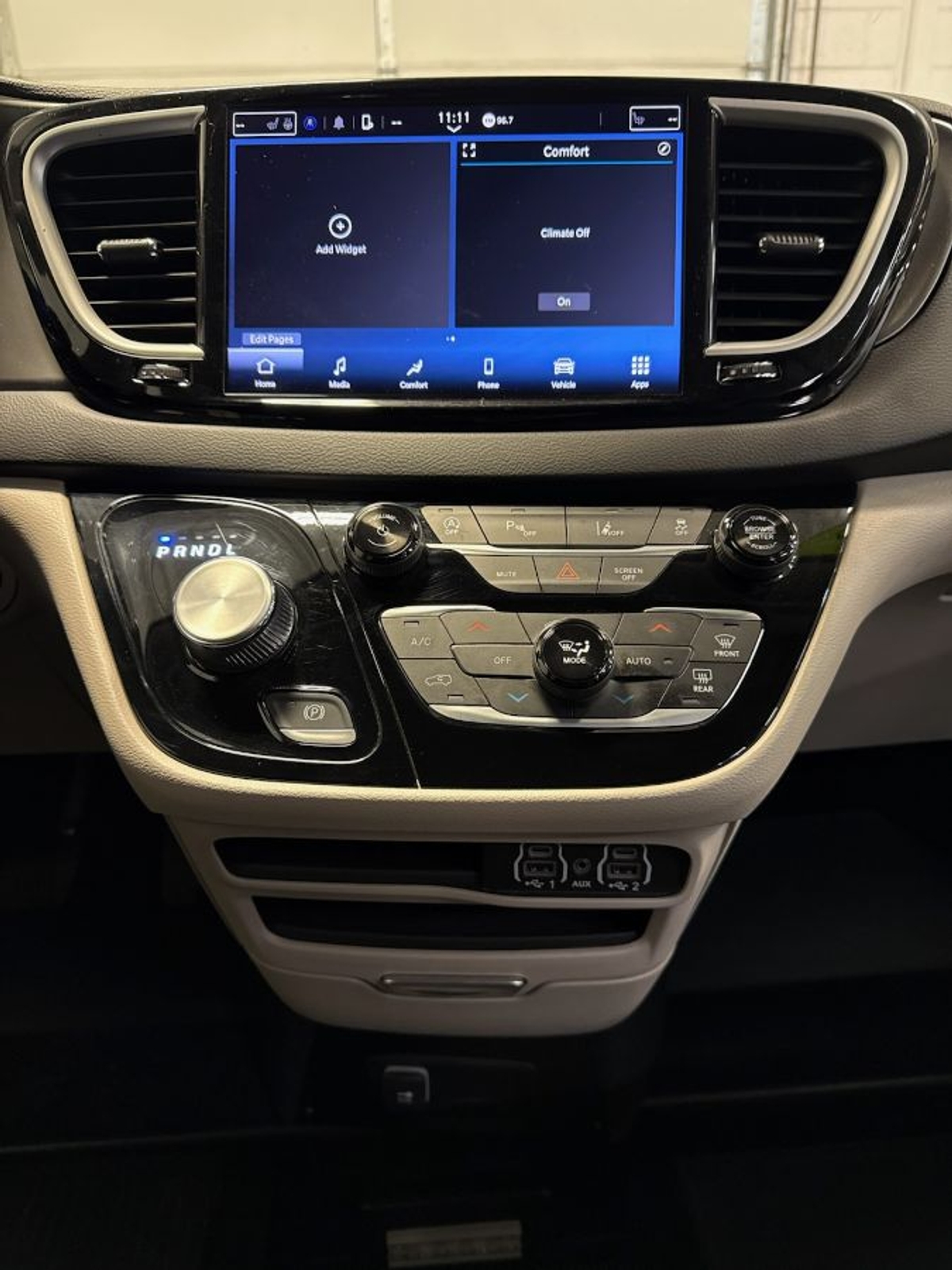 2024 CHRYSLER PACIFICA - Image 17