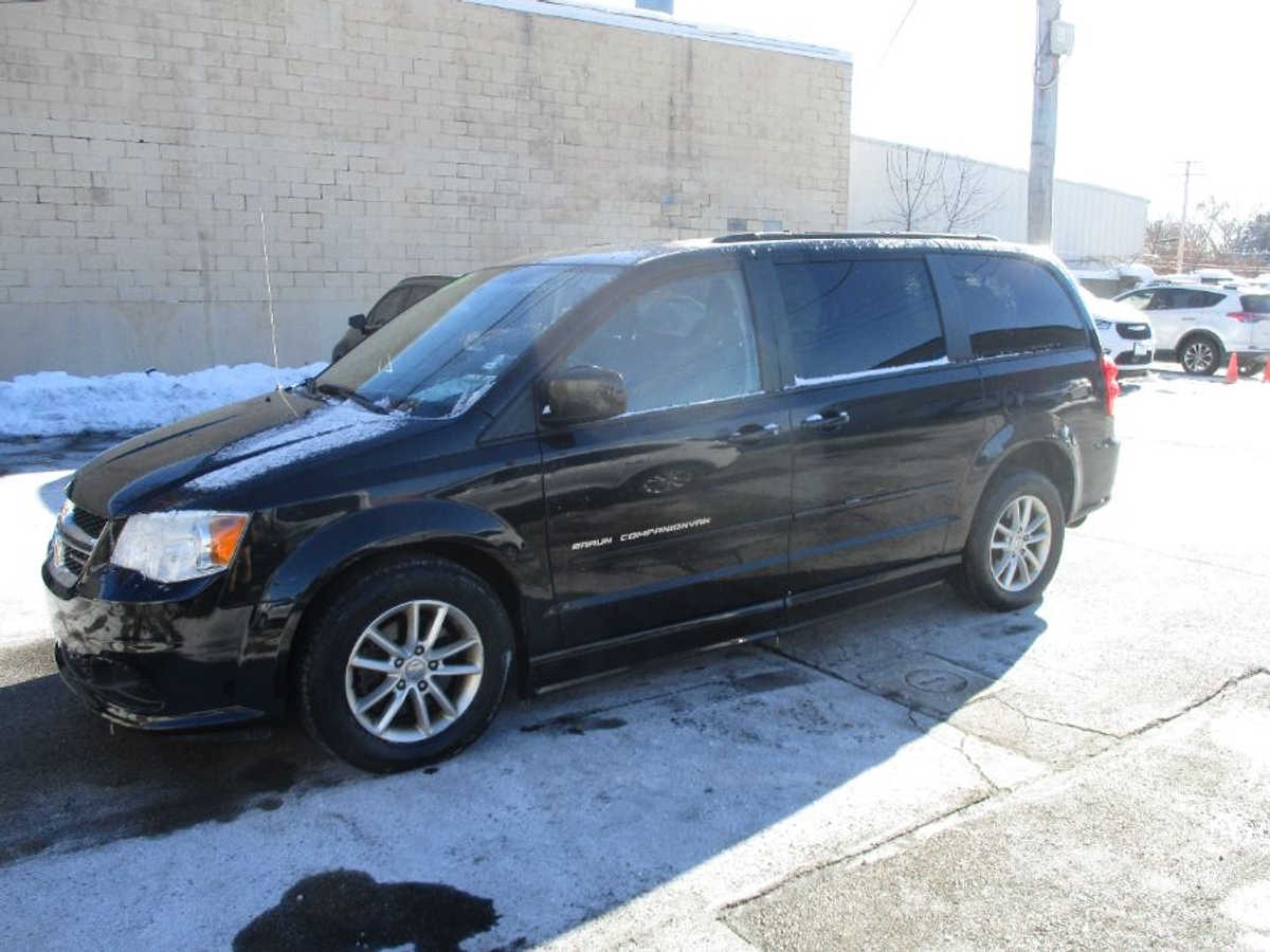 2013 DODGE GRAND CARAVAN - Image 2