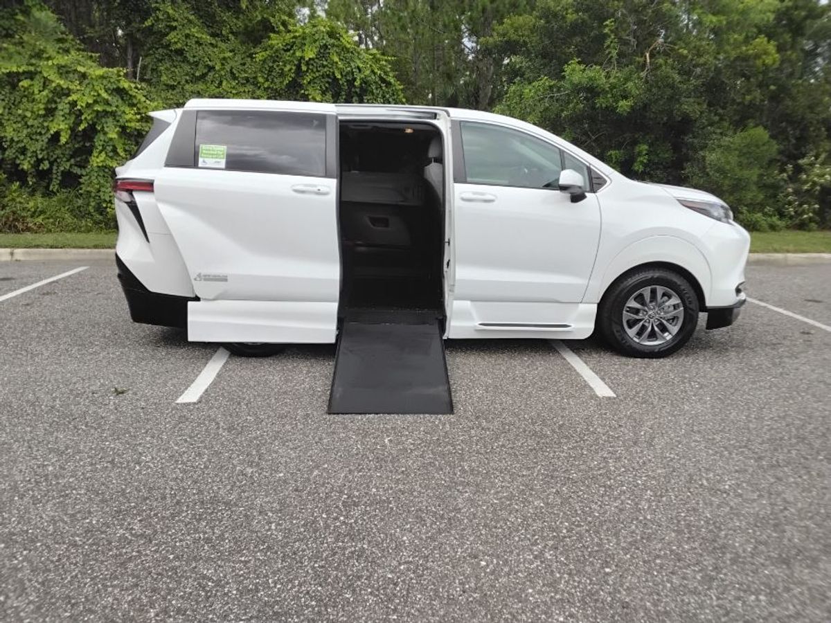 White Toyota Sienna with Side Entry Automatic In Floor ramp