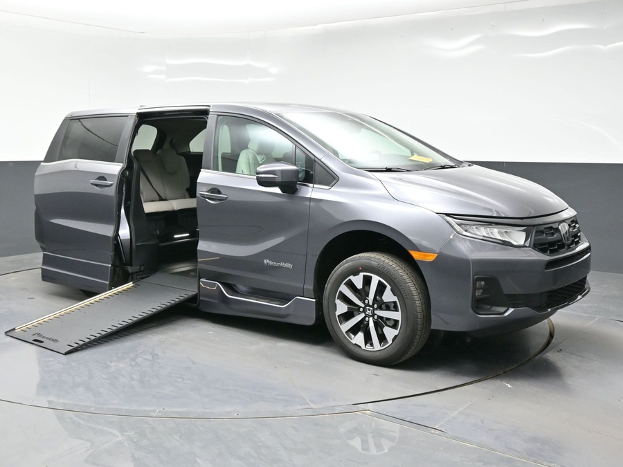 2026 Honda Odyssey EX-L's photo