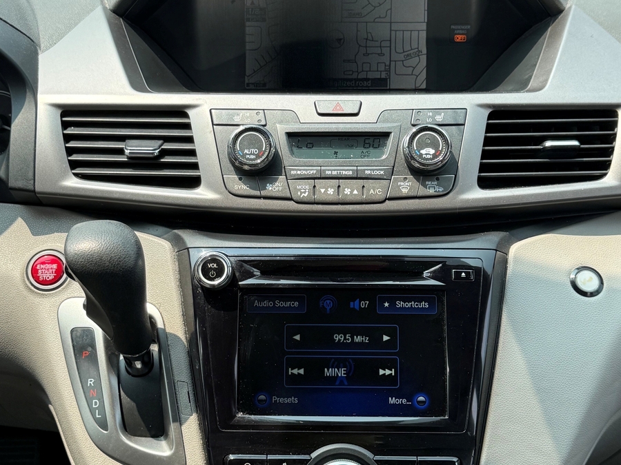 2016 Honda Odyssey 15