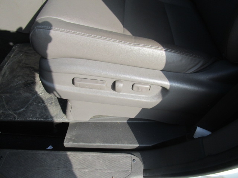 Used 2014 Honda Odyssey EX-L - VMI Side Entry Entry In Floor Automatic Ramp