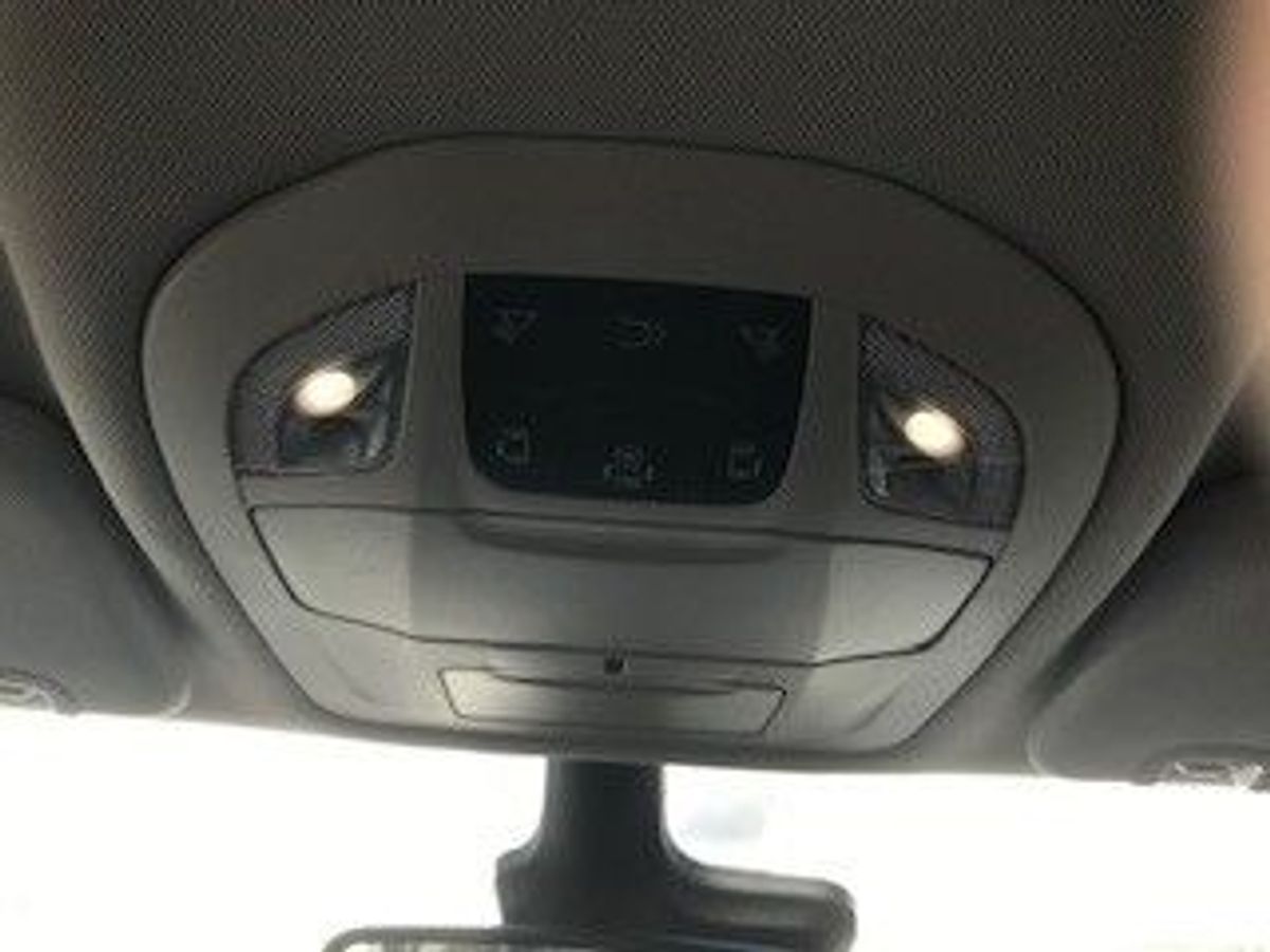 2023 CHRYSLER VOYAGER - Image 14