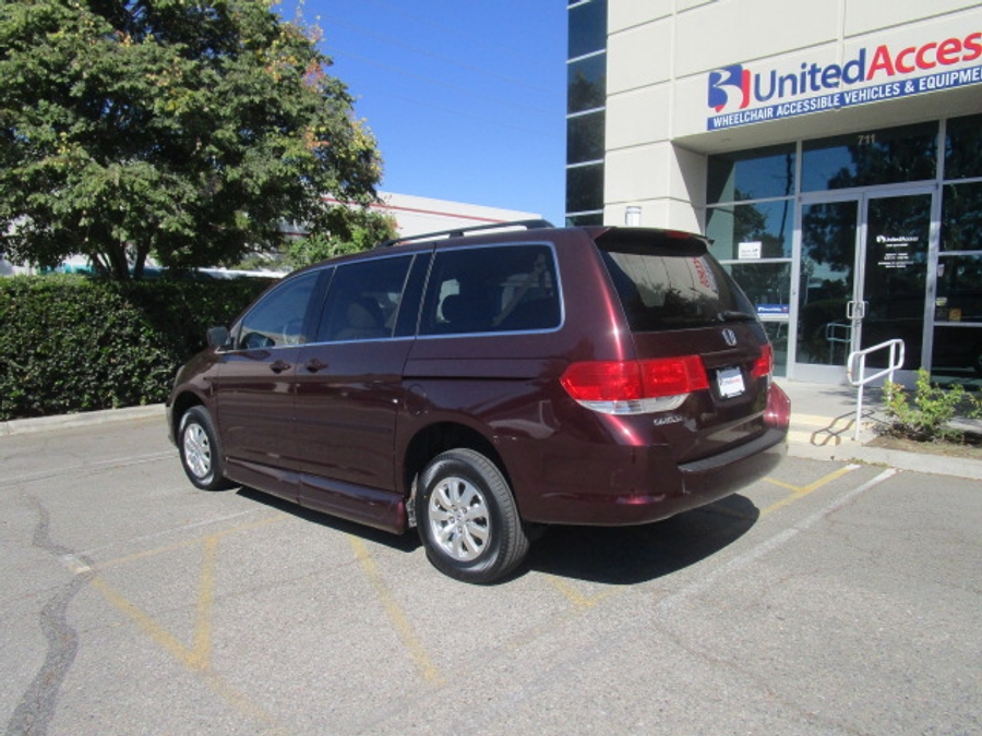 Used 2008 Honda Odyssey EX-L - BraunAbility Side Entry In Floor Automatic Ramp