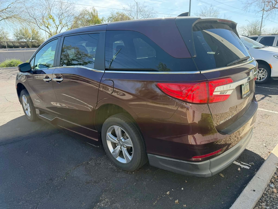 Used 2019 Honda Odyssey EX-L - BraunAbility Side Entry Entry In Floor Automatic Ramp