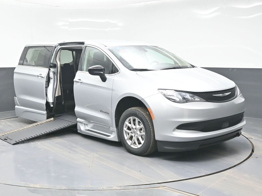 Used 2024 Chrysler Voyager LX - BraunAbility Side Entry Entry In Floor Automatic Ramp