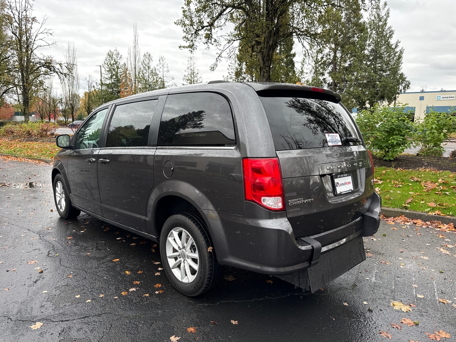Used 2019 Dodge Grand Caravan SXT - International Mobility Rear Entry Entry Fold Out Manual Ramp