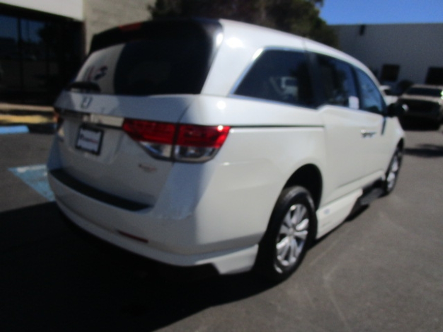 Used 2016 Honda Odyssey EX-L - VMI Side Entry Entry In Floor Automatic Ramp