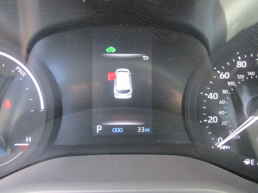 New 2025 Toyota Sienna Hybrid XLE Plus - BraunAbility Side Entry Entry Fold Out Automatic Ramp