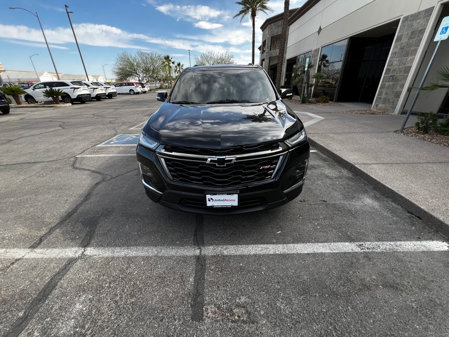 Used 2023 Chevrolet Traverse 2LT - BraunAbility Side Entry Entry In Floor Automatic Ramp