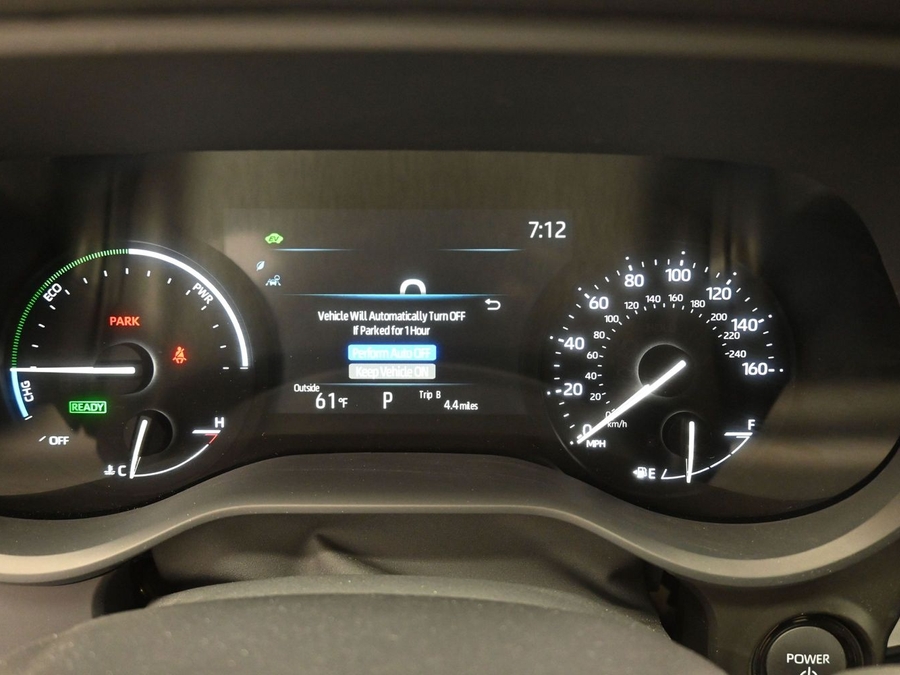 Black Toyota Sienna image number 21