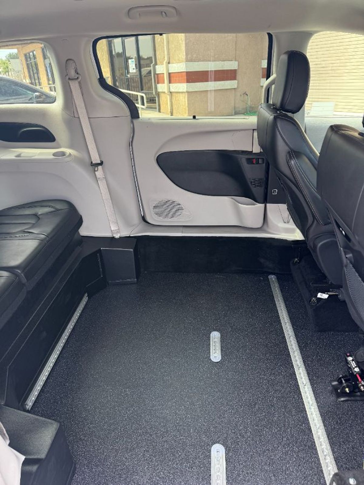 2024 CHRYSLER PACIFICA - Image 1