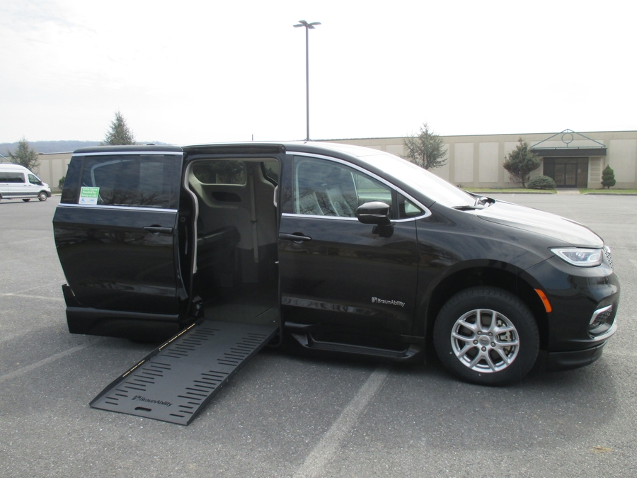 Black Chrysler Pacifica with Side Entry Automatic Fold Out ramp