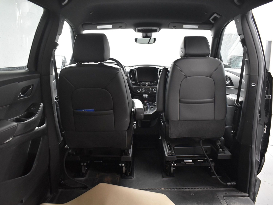 Used 2022 Chevrolet Traverse RS - BraunAbility Side Entry Entry In Floor Automatic Ramp