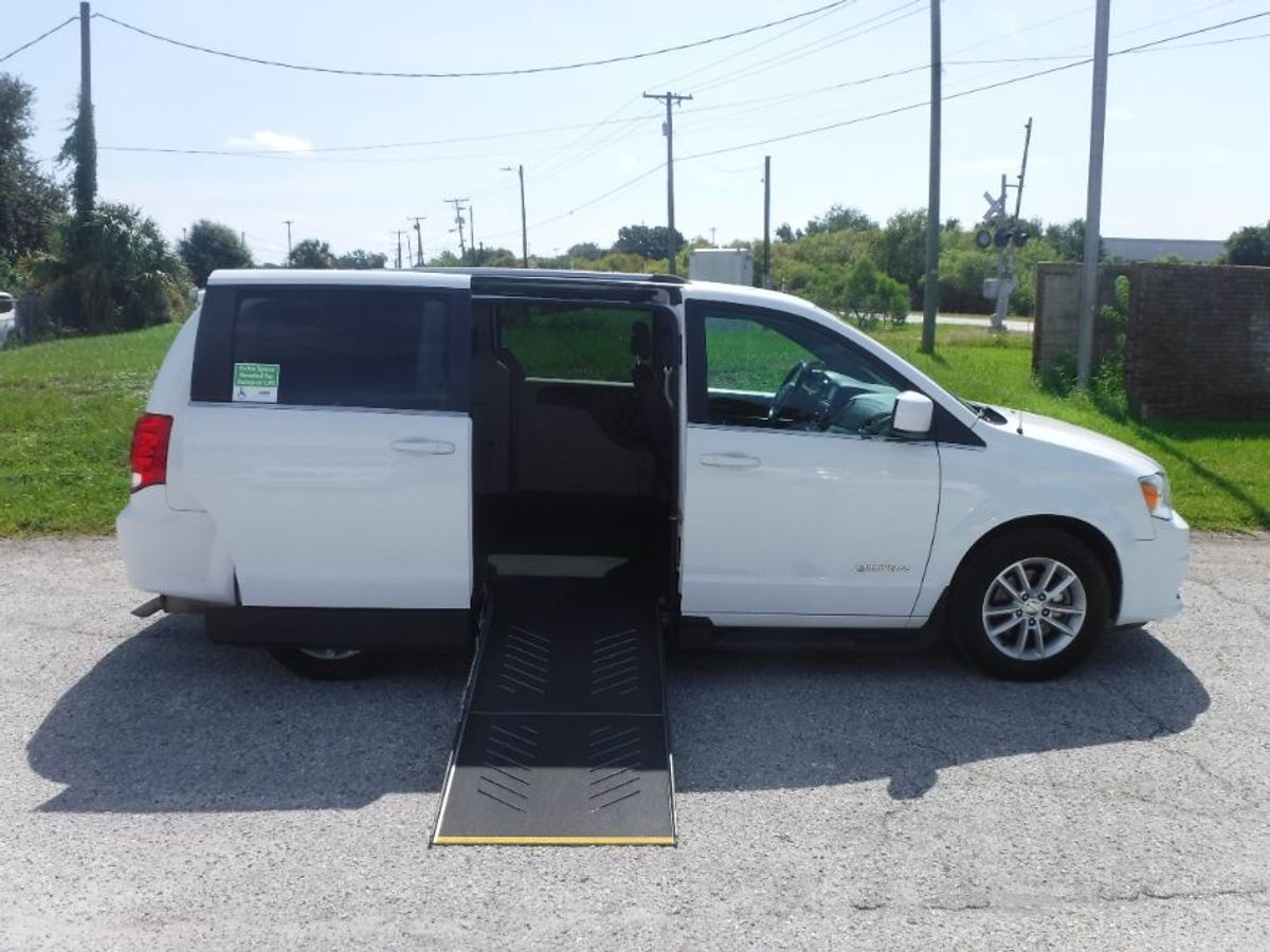 2020 Dodge Grand Caravan SXT