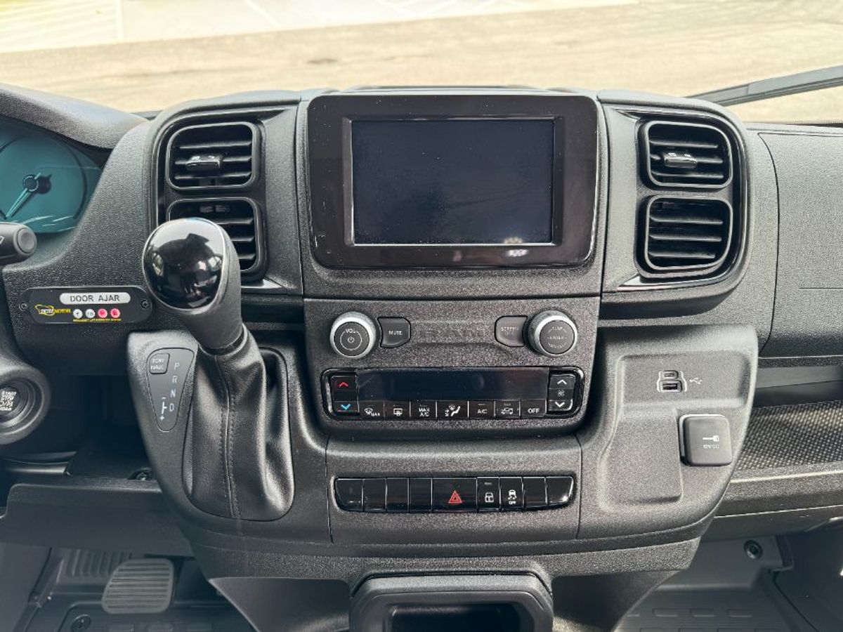 2023 RAM PROMASTER 2500 - Image 14