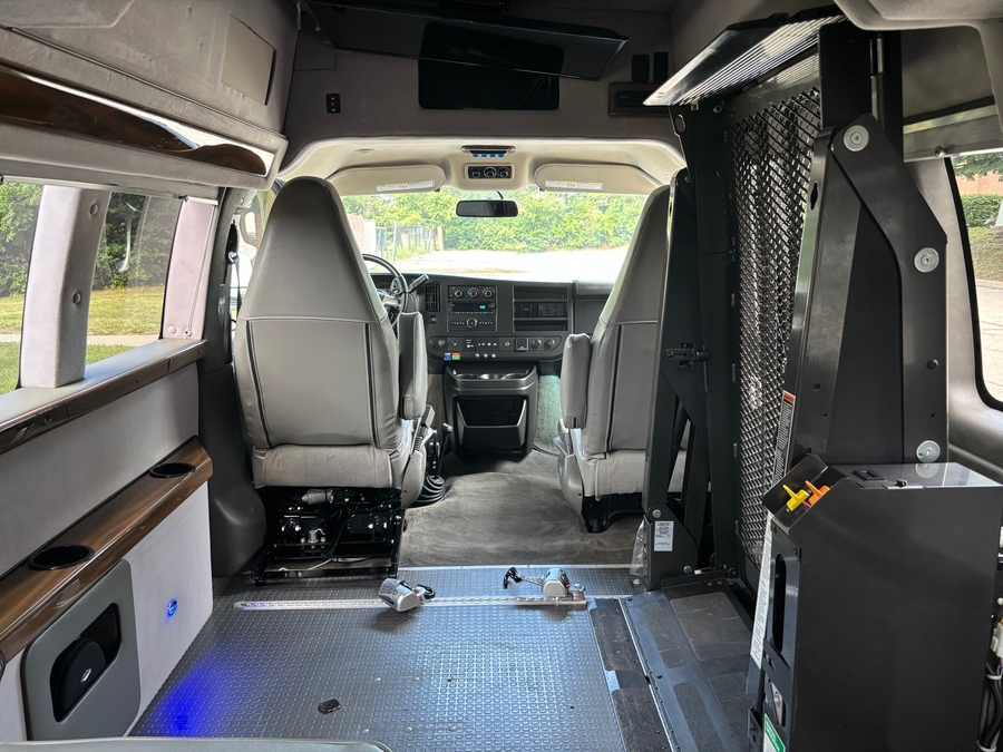 Used 2019 Chevrolet Express LS 3500 - OTH Side Entry Lift Automatic Ramp