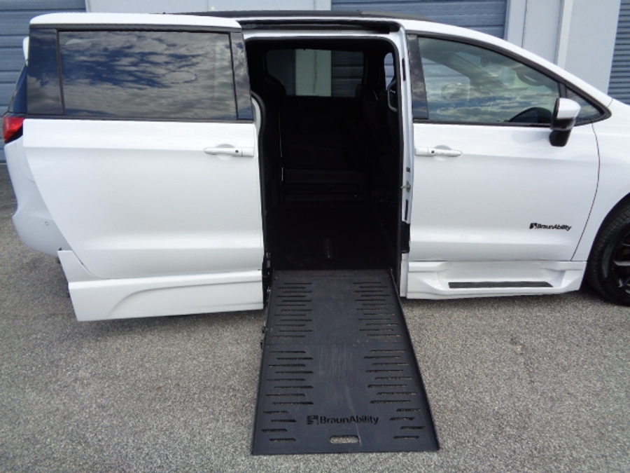 Used 2023 Chrysler Pacifica Touring L Sport - BraunAbility Side Entry Entry Fold Out Automatic Ramp