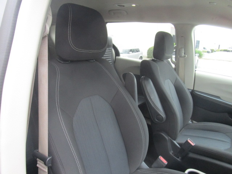 Used 2022 Chrysler Voyager LX - FR Conversions Rear Entry Entry Fold Out Manual Ramp