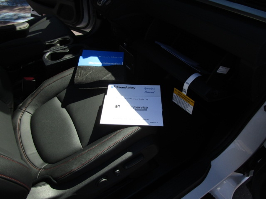 New 2026 Honda Odyssey Sport - BraunAbility Side Entry In Floor Automatic Ramp