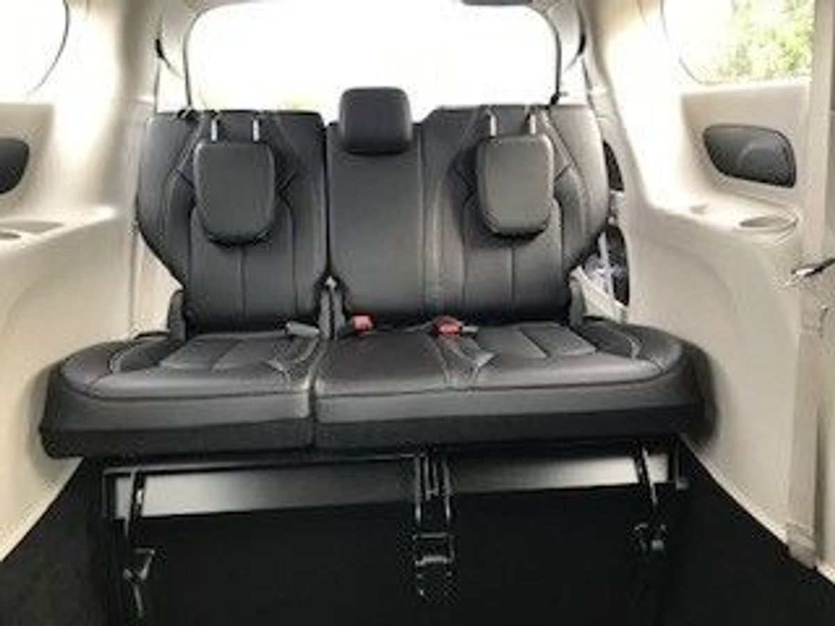 2024 CHRYSLER PACIFICA - Image 16