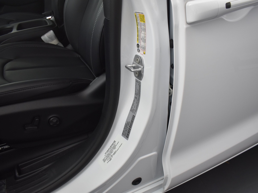Used 2025 Chrysler Voyager LX - BraunAbility Commercial Side Entry Fold Out Manual Ramp