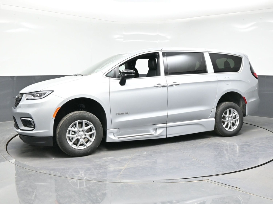 Silver Chrysler Pacifica with Side Entry Automatic Fold Out ramp