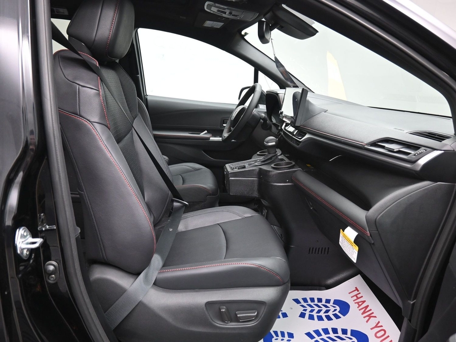 Black Toyota Sienna image number 2