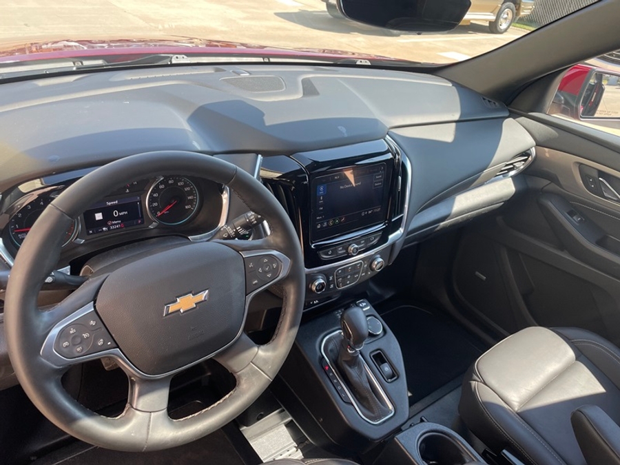 Used 2023 Chevrolet Traverse 3LT - BraunAbility Side Entry In Floor Automatic Ramp