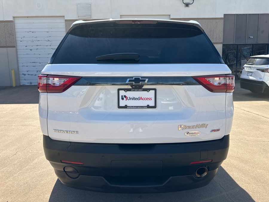 Used 2021 Chevrolet Traverse RS - BraunAbility Side Entry Entry In Floor Automatic Ramp