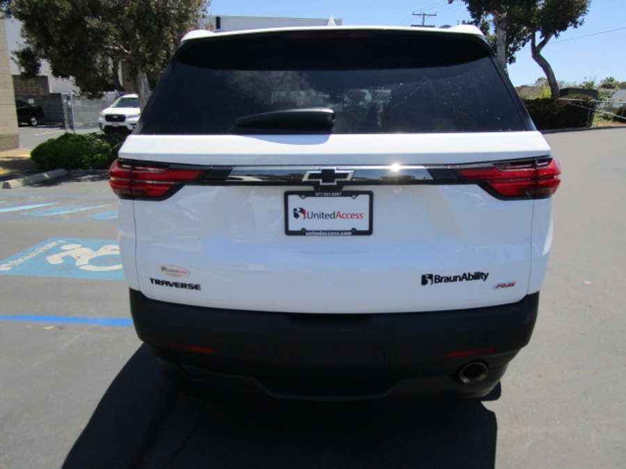 Used 2023 Chevrolet Traverse RS - BraunAbility Side Entry Entry In Floor Automatic Ramp