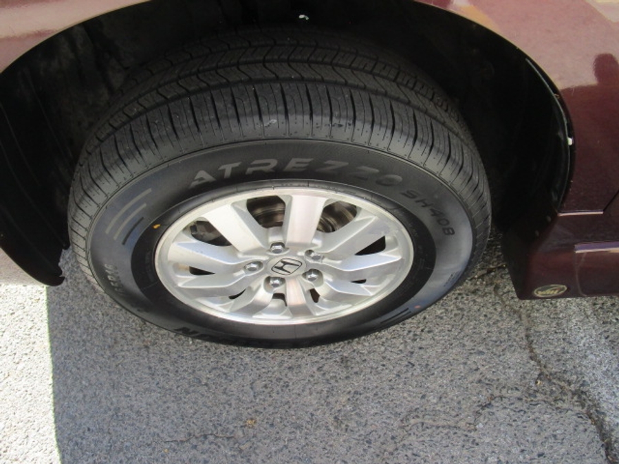 Used 2008 Honda Odyssey EX-L - BraunAbility Side Entry In Floor Automatic Ramp