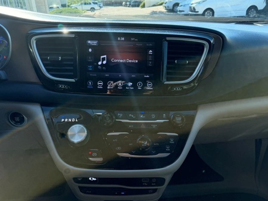 Used 2018 Chrysler Pacifica Touring L Plus - BraunAbility Side Entry Entry Fold Out Automatic Ramp