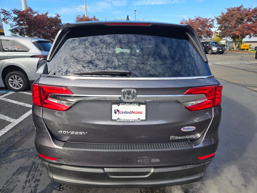 Used 2019 Honda Odyssey EX-L - BraunAbility Side Entry Entry In Floor Automatic Ramp