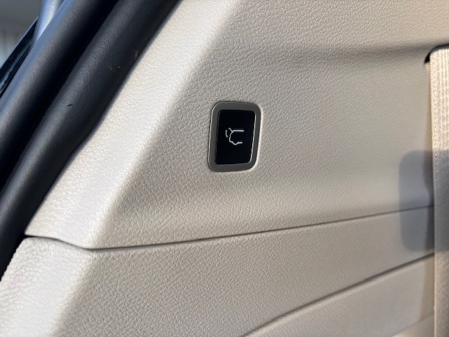 Used 2024 Chrysler Pacifica Touring L - VMI Side Entry Entry In Floor Automatic Ramp