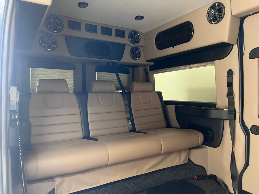 Used 2023 Ram ProMaster 2500 HR 136 WB -  Side Entry Lift Automatic Ramp