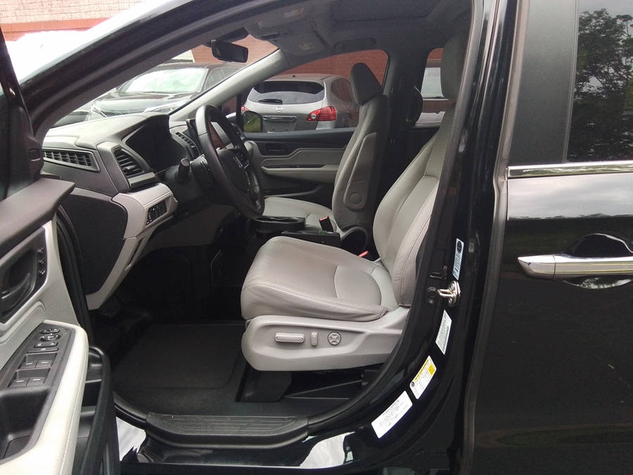 2020 Honda Odyssey EX-L with RES & Navigation's photo