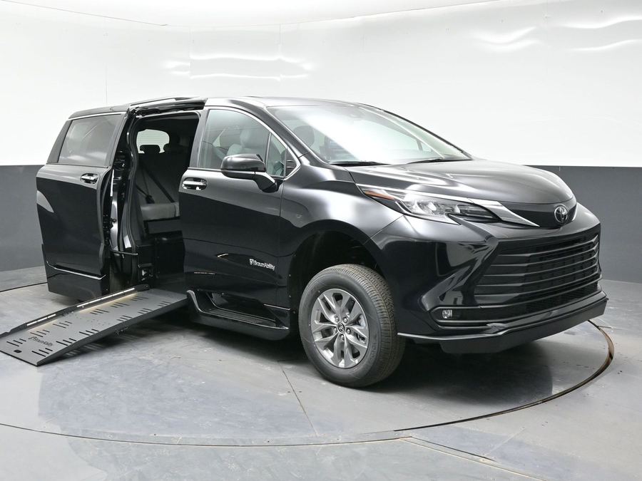 Black Toyota Sienna with Side Entry Automatic Fold Out ramp