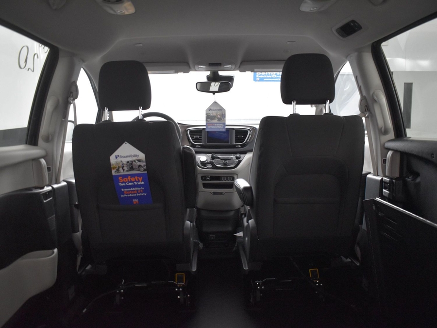 Used 2023 Chrysler Voyager LX - BraunAbility Side Entry Entry Fold Out Automatic Ramp