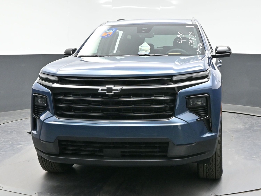 New 2026 Chevrolet Traverse 1LT Midnight - BraunAbility Side Entry Entry In Floor Automatic Ramp