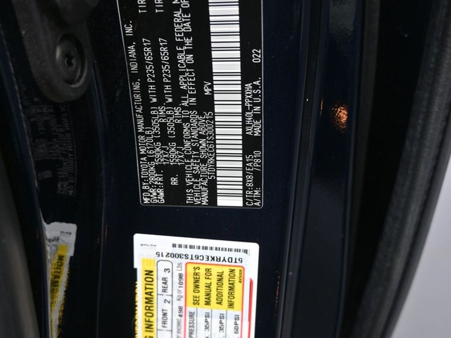 New 2026 Toyota Sienna Hybrid XLE Add - BraunAbility Side Entry Fold Out Automatic Ramp