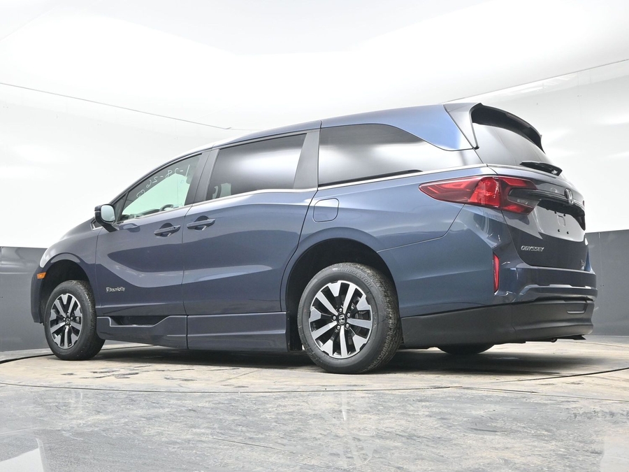 New 2026 Honda Odyssey EX-L - BraunAbility Side Entry Entry In Floor Automatic Ramp