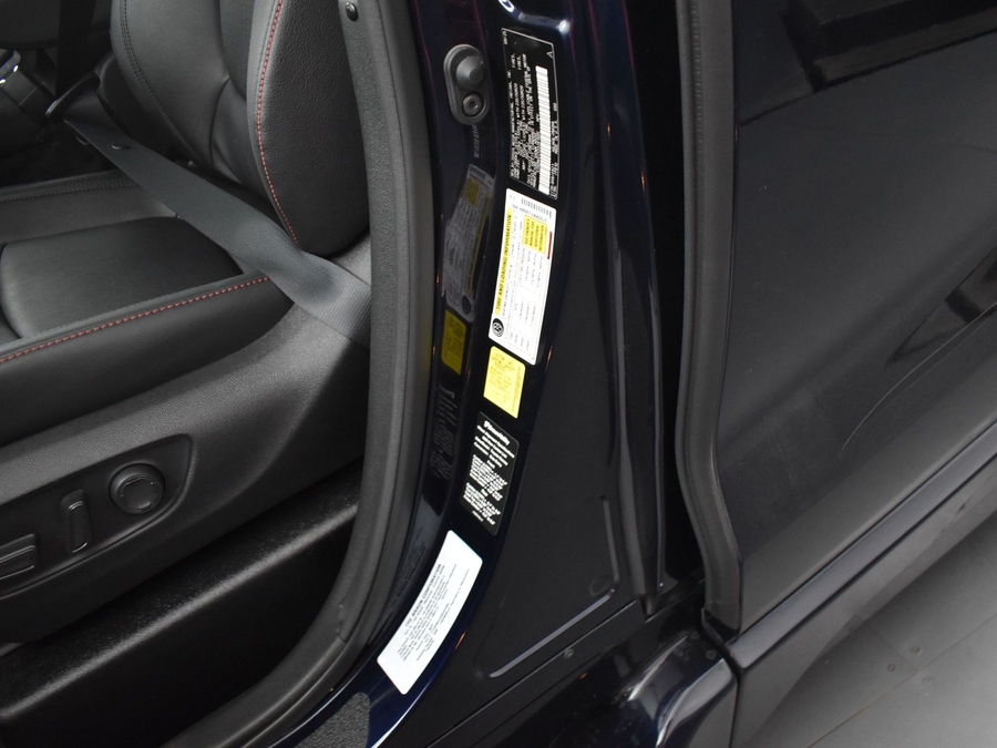 New 2025 Toyota Sienna Hybrid XSE Sport - BraunAbility Side Entry Entry In Floor Automatic Ramp