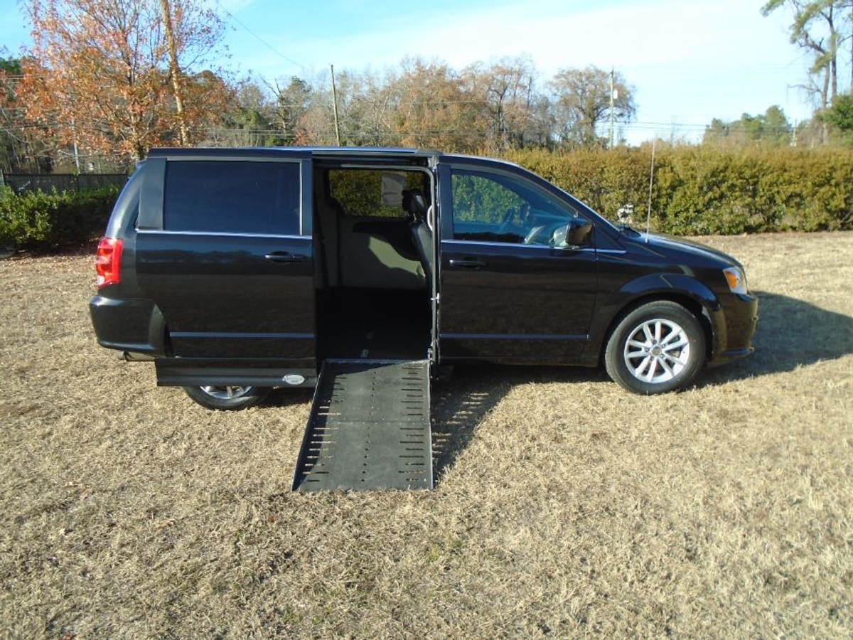 2020 DODGE GRAND CARAVAN - Image 2