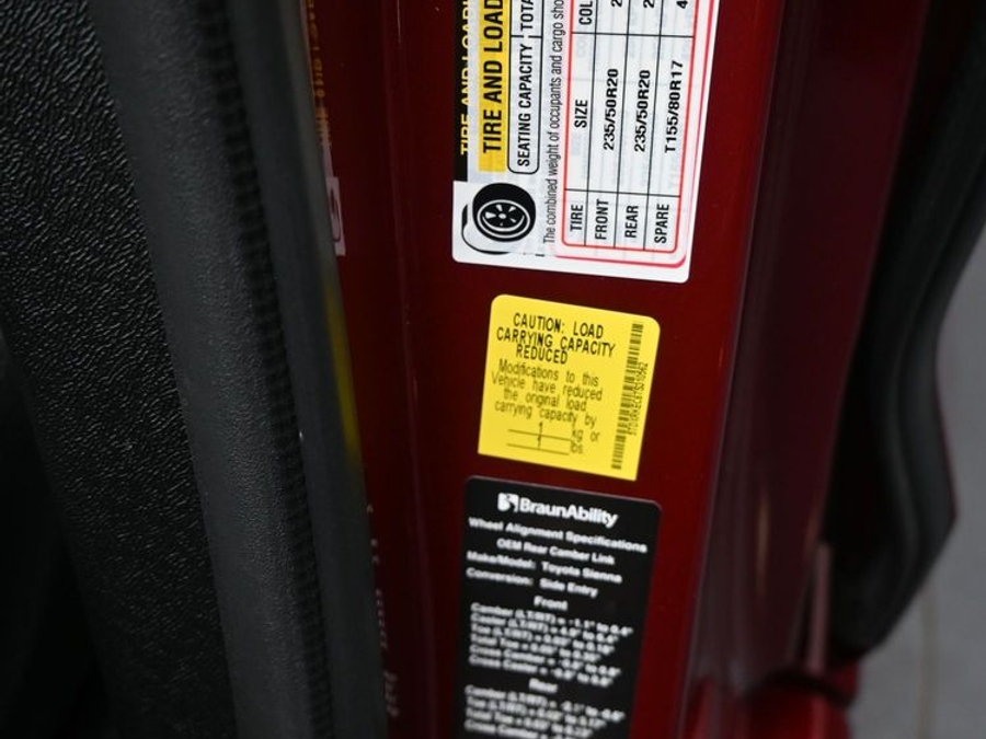 New 2026 Toyota Sienna Hybrid XSE Sport - BraunAbility Side Entry In Floor Automatic Ramp