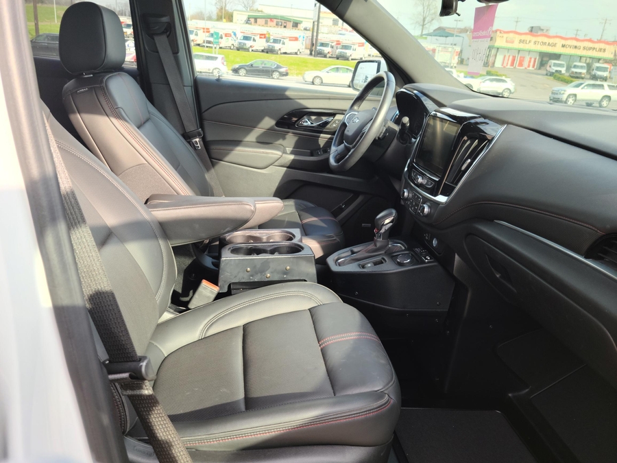 Used 2022 Chevrolet Traverse RS - BraunAbility Side Entry Entry In Floor Automatic Ramp