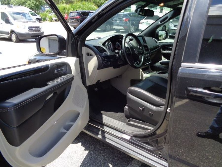 Used 2019 Dodge Grand Caravan SXT - Ryno Rear Entry Entry Fold Out Manual Ramp