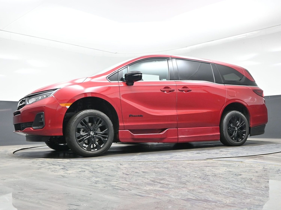 New 2026 Honda Odyssey Sport - BraunAbility Side Entry Entry In Floor Automatic Ramp