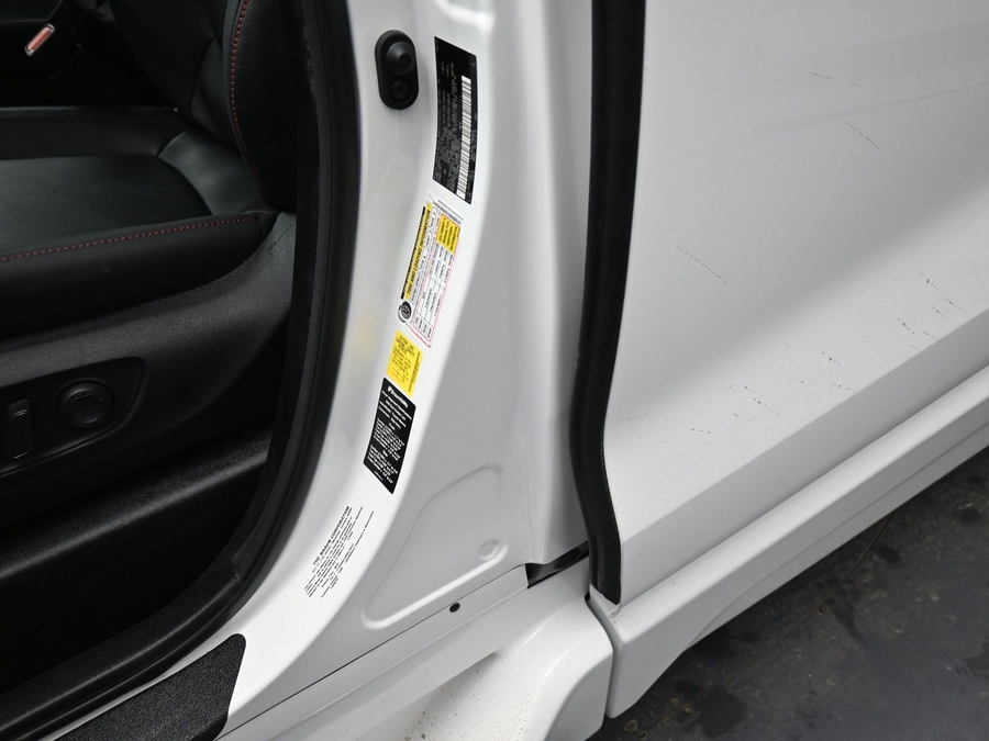 New 2025 Toyota Sienna Hybrid XSE Sport - BraunAbility Side Entry Entry Fold Out Automatic Ramp