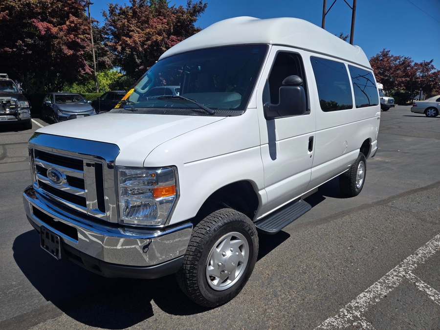 Used 2013 Ford Econoline E-350 SD XLT - OTH Side Entry Lift Automatic Ramp
